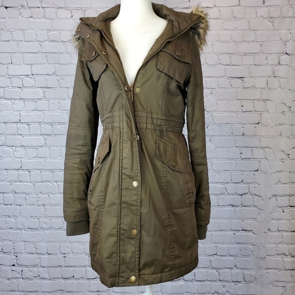 đť…şBCBGENERATION Hooded Parka Green sz. XS - Picture 3 of 8